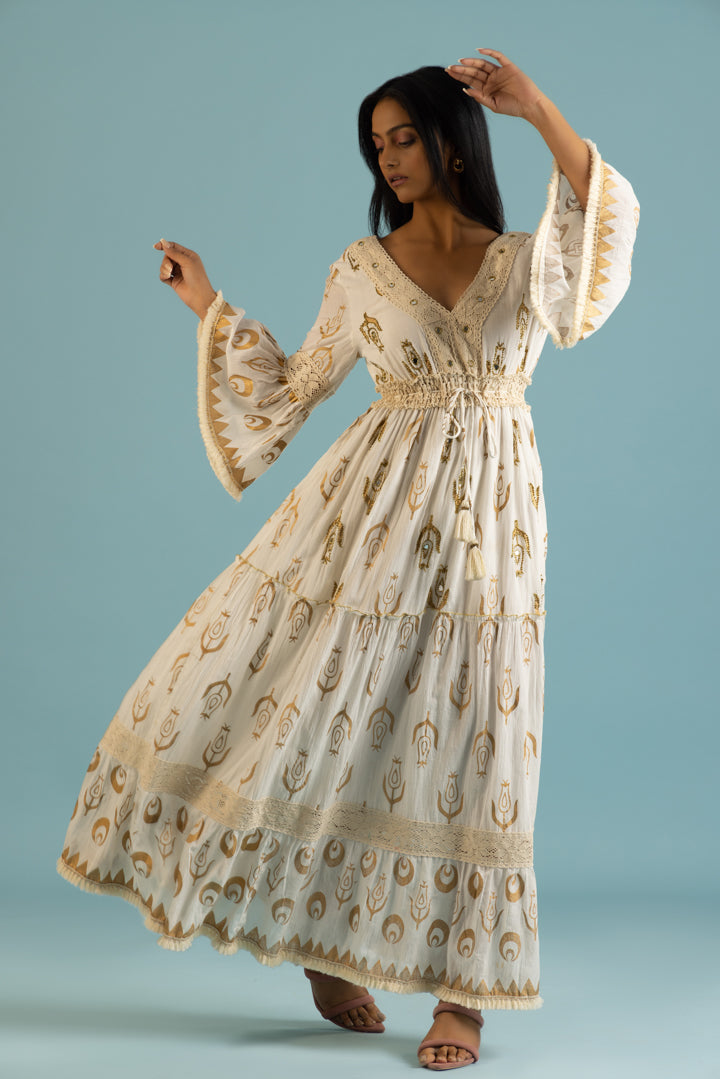 Ellsa Boho Flare-Sleeved Maxi